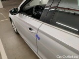  Skoda  Octavia  Combi 2.0 CRTDI DSG7 Ambition 110kW/150pk  5D/P Auto-7 #32