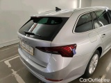  Skoda  Octavia  Combi 2.0 CRTDI DSG7 Ambition 110kW/150pk  5D/P Auto-7 #40