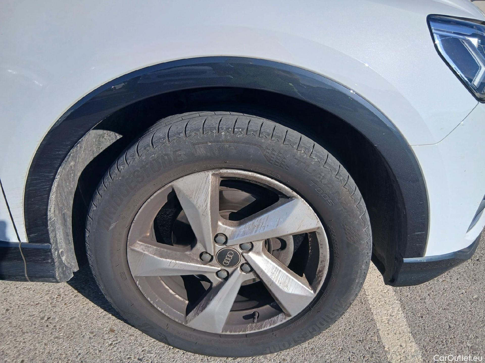  Audi  Q3 AUDI  / 2018 / 5P / todoterreno Advanced 35 TDI 110kW (150CV) S tronic #69