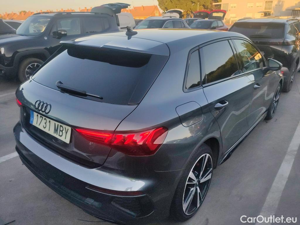  Audi  A3 AUDI  / 2020 / 5P / berlina con portón Sportback Black 45 TFSI e Comp S tronic #7