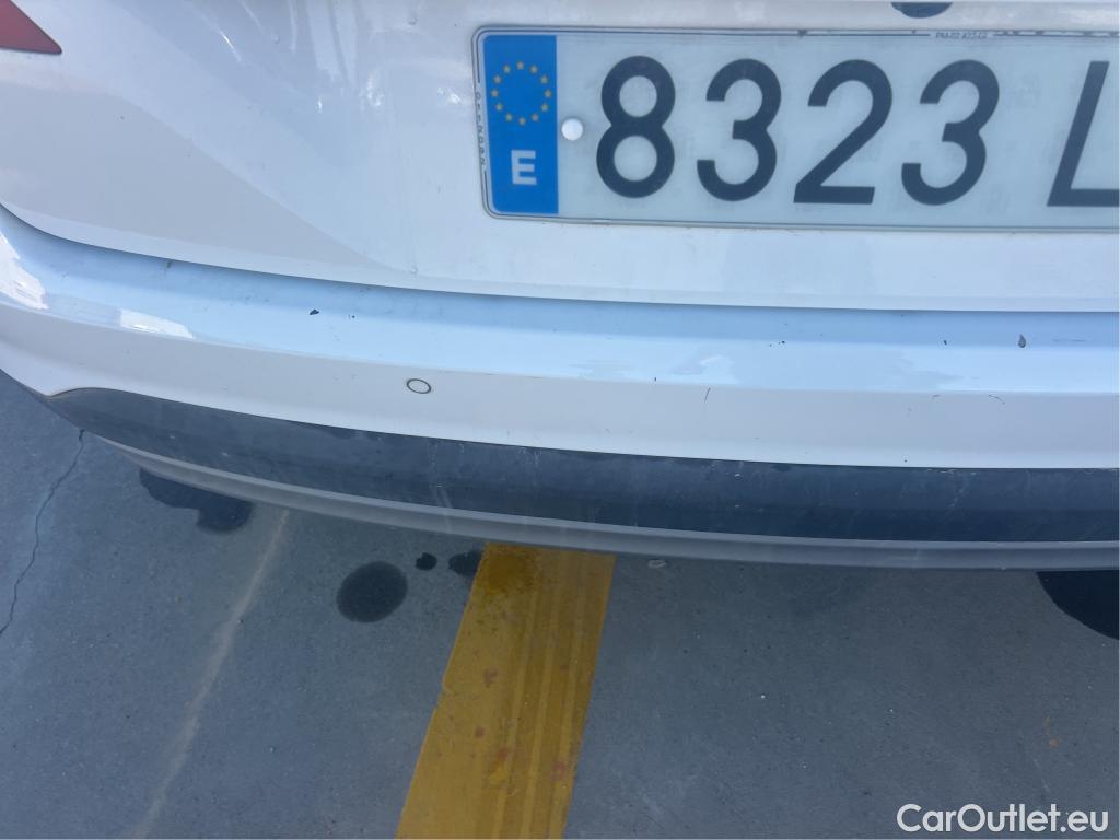  Hyundai  Tucson HYUNDAI  / 2018 / 5P / todoterreno 1.6 CRDI 85kW (116CV) 48V SLE 4X2(SP)(SL) #22