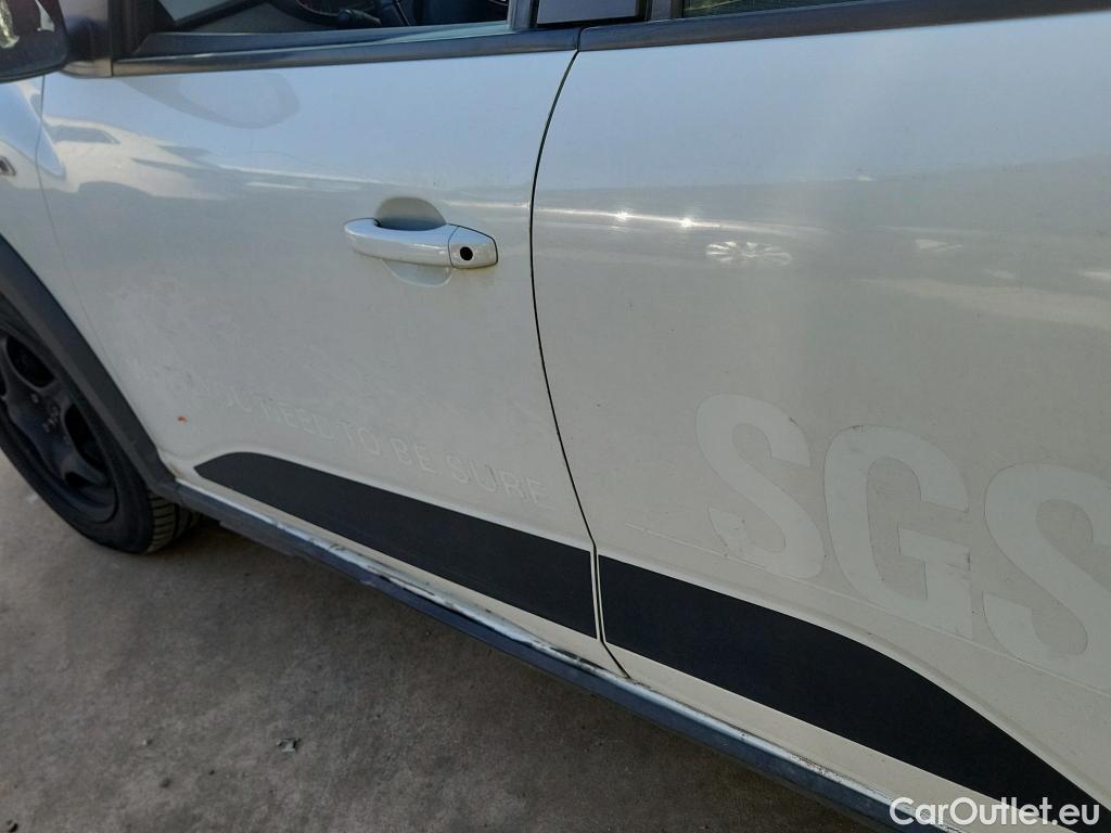  Dacia  Sandero DACIA  / 2020 / 5P / berlina con portón Stepway Comfort 74kW (100CV) ECO-G #10