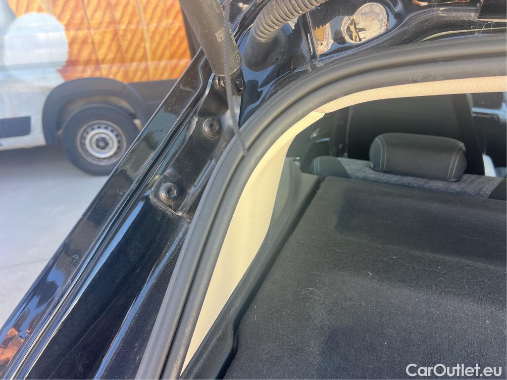  Bmw  X1 BMW  / 2022 / 5P / todoterreno sDrive18d #30