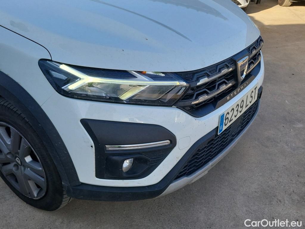  Dacia  Sandero DACIA  / 2020 / 5P / berlina con portón Stepway Comfort 74kW (100CV) ECO-G #27