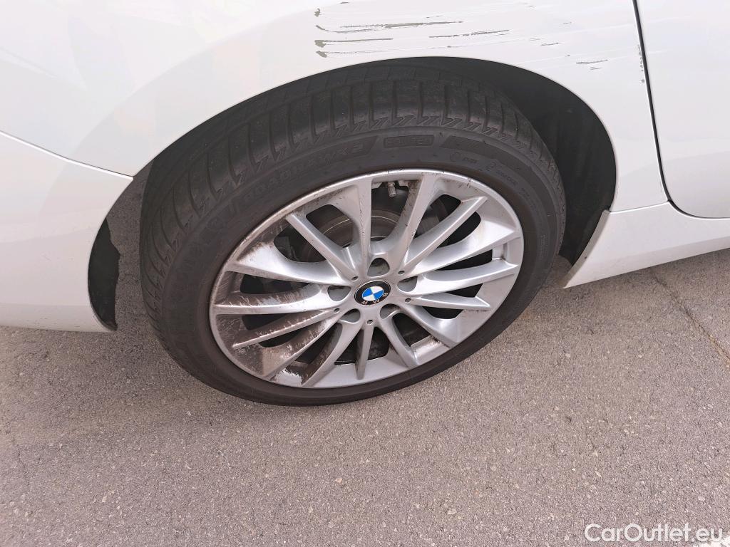  Bmw  Serie 1 BMW  / 2019 / 5P / berlina con portón 118i Corporate Auto. #18
