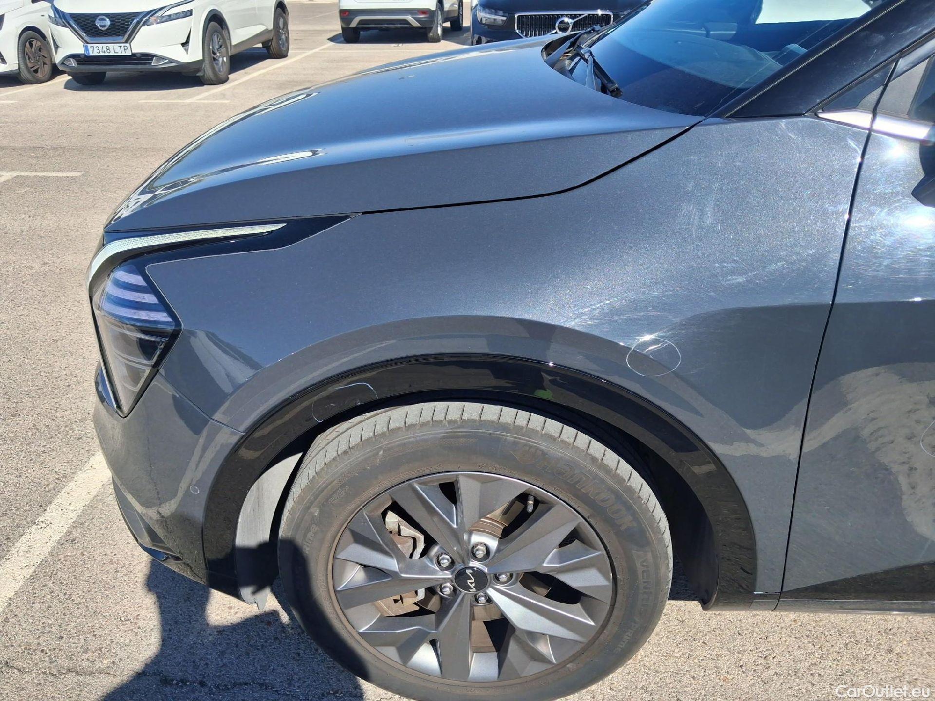  KIA  Sportage KIA  / 2022 / 5P / todoterreno 1.6 T-GDi HEV 171kW (230CV) GT-line 4X2 #12