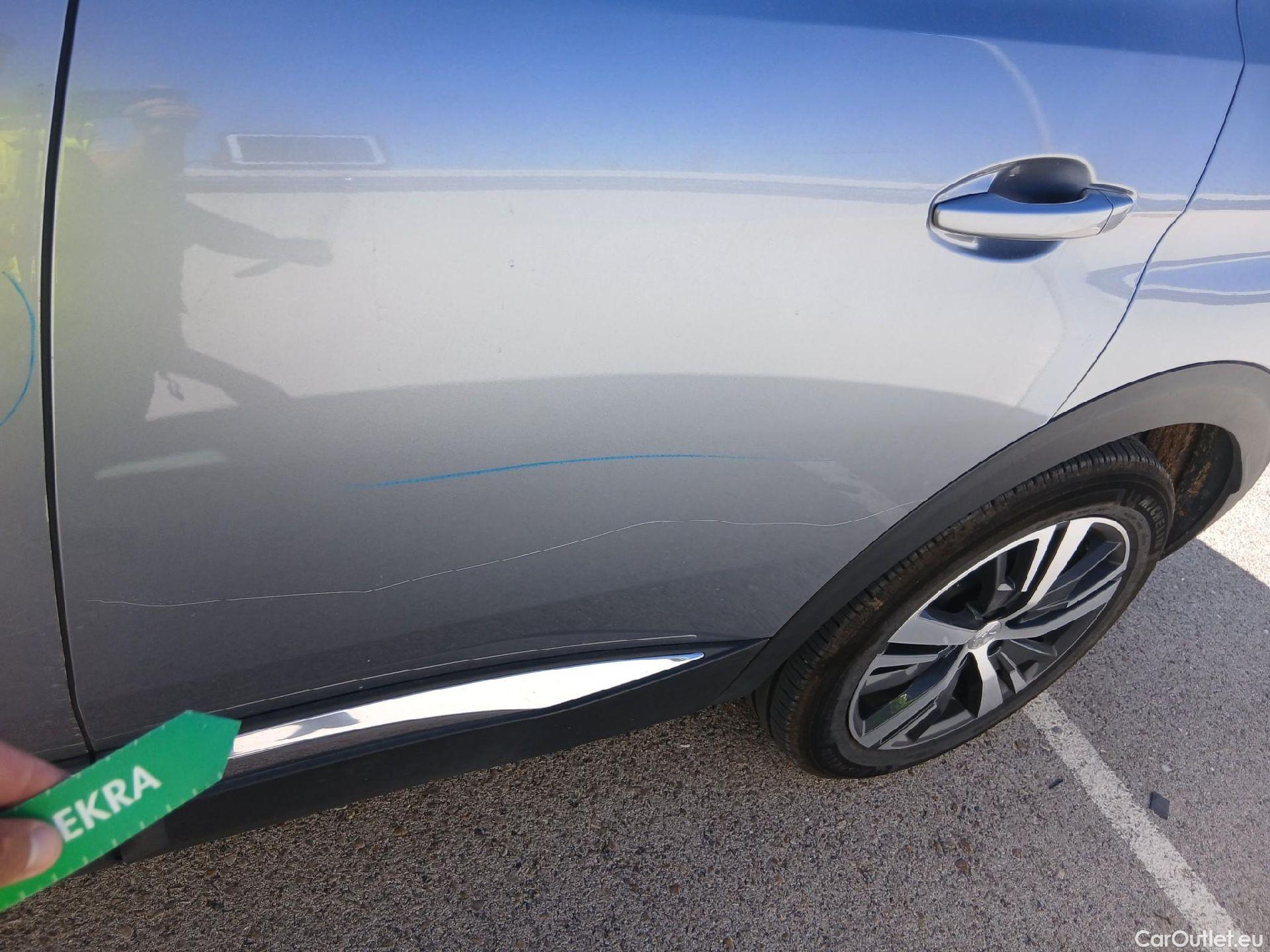  Peugeot  3008 PEUGEOT  Hybrid / 2020 / 5P / todoterreno 1.2 100KW Allure Pack eDCS6 #11