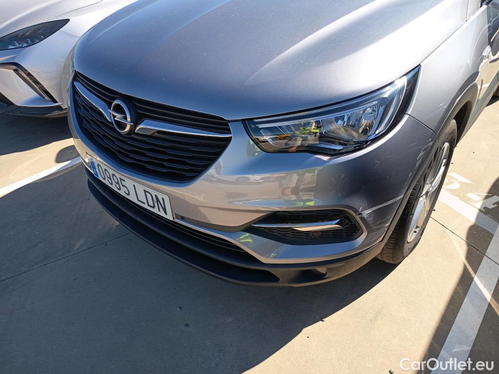  Opel   Grandland X OPEL / 2017 / 5P / todoterreno 1.5 CDTi Selective #16
