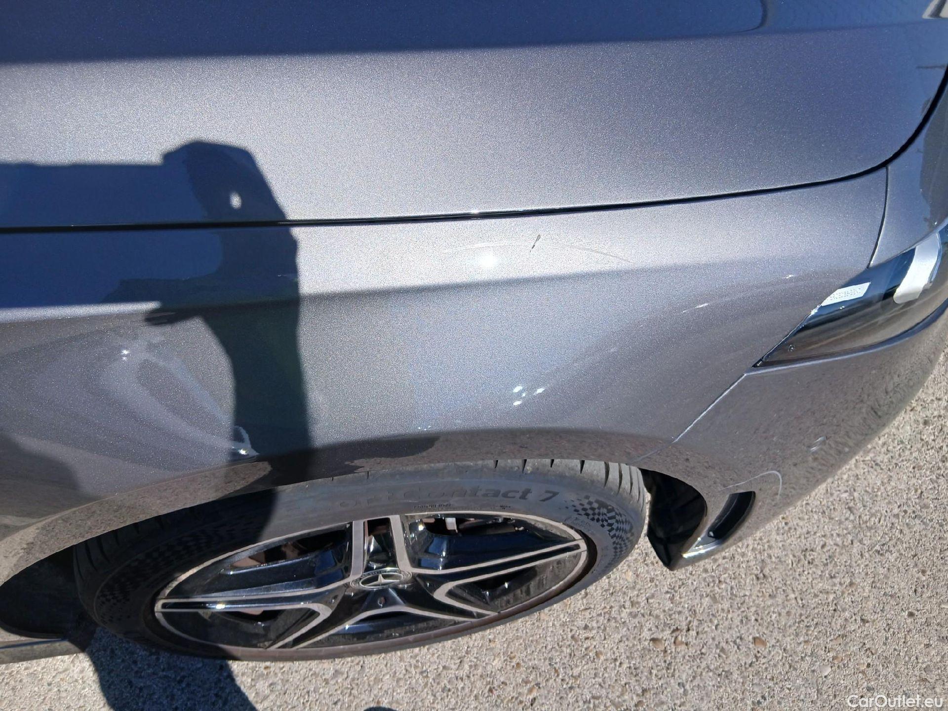  Mercedes  A-Klasse MERCEDES-BENZ Clase A / 2018 / 5P / berlina con portón A 250 e #30