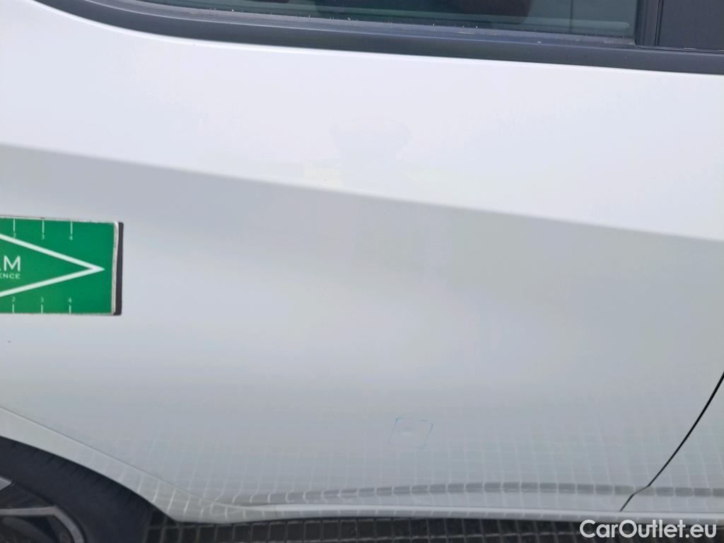  Nissan  Micra NISSAN  / 2017 / 5P / berlina con portón IG-T 68 kW (92 CV) E6D-F Acenta #23