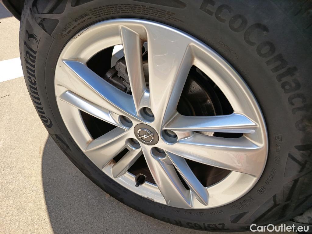  Opel   Grandland X OPEL / 2017 / 5P / todoterreno 1.5 CDTi Selective #14