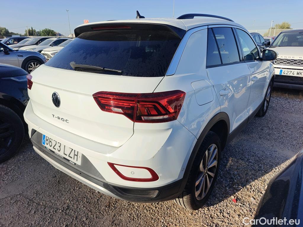  Volkswagen  T-ROC VOLKSWAGEN  / 2021 / 5P / todoterreno Life 1.5 TSI 110kW (150CV) DSG #36