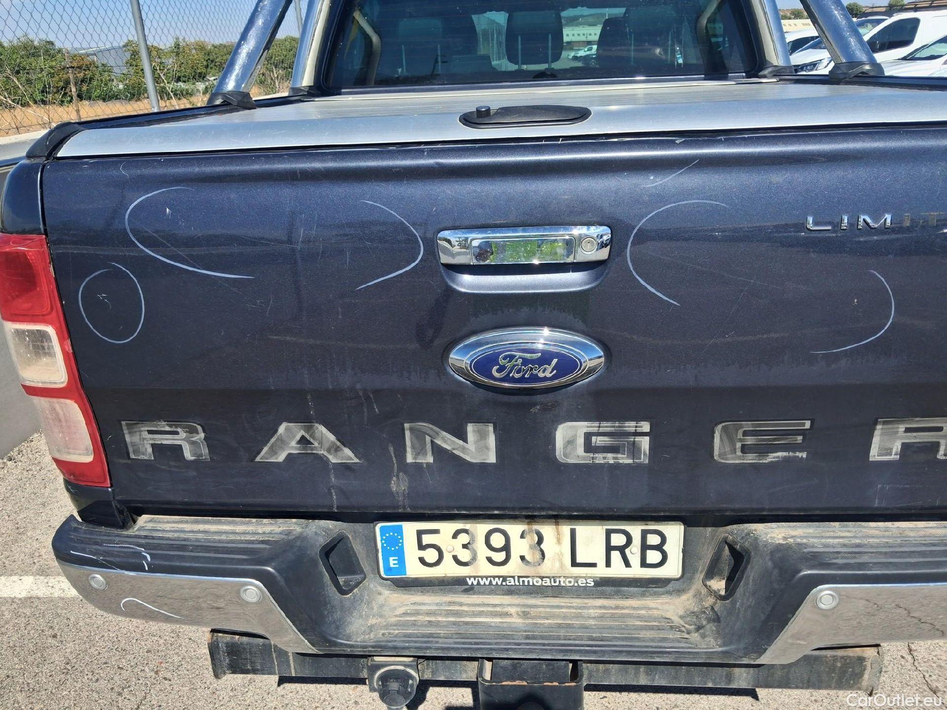  Ford  Ranger FORD  / 2019 / 4P / pickup doble cabina 2.0 Ecob 125kW 4x4 Dob Cabina Limited AT #24