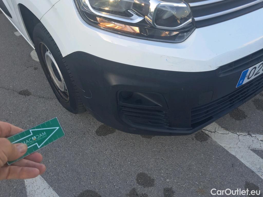  Citroen  Berlingo CITROEN  / 2018 / 3P / furgón derivado de turismo Talla M BlueHDi 100 CONTROL #26