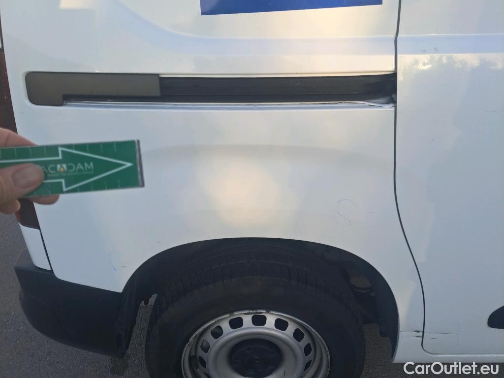  Citroen  Berlingo CITROEN  / 2018 / 3P / furgón derivado de turismo Talla M BlueHDi 100 CONTROL #6