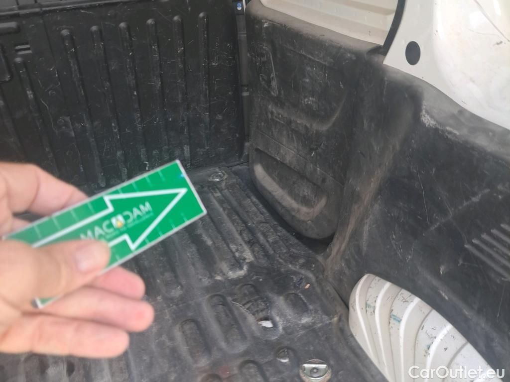  Citroen  Berlingo CITROEN  / 2018 / 3P / furgón derivado de turismo Talla M BlueHDi 100 CONTROL #31