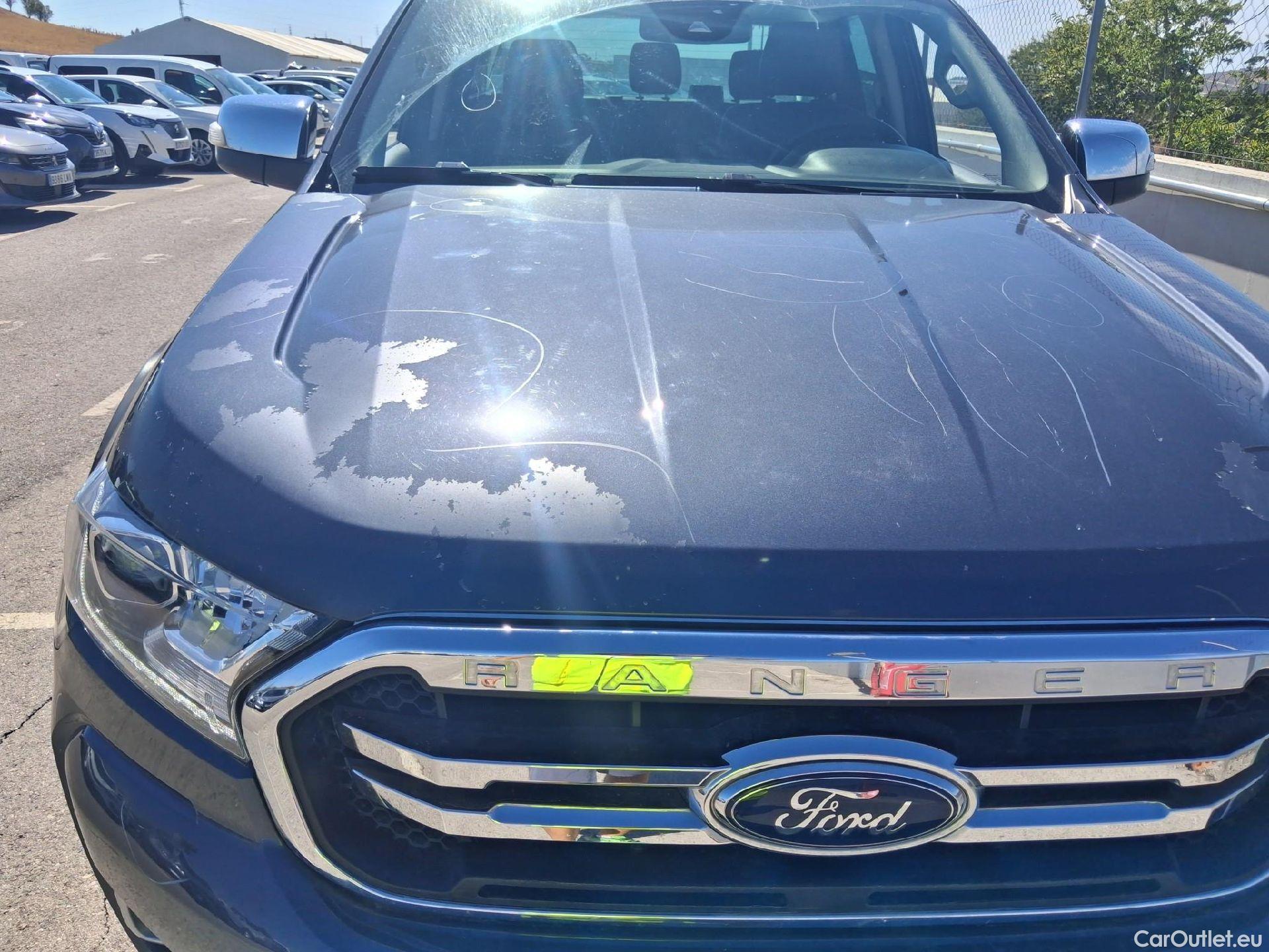  Ford  Ranger FORD  / 2019 / 4P / pickup doble cabina 2.0 Ecob 125kW 4x4 Dob Cabina Limited AT #5