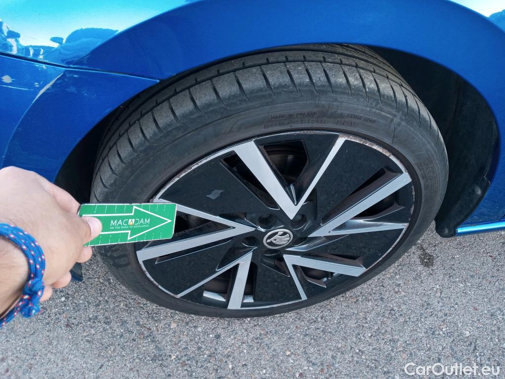  Skoda  Scala SKODA  / 2019 / 5P / berlina con portón 1.5 TSI 110 KW (150 CV) DSG Sport #12