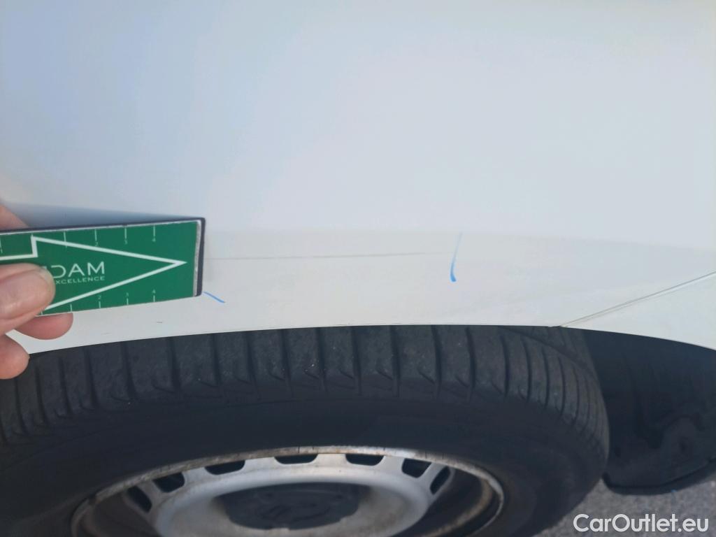  Citroen  Berlingo CITROEN  / 2018 / 3P / furgón derivado de turismo Talla M BlueHDi 100 CONTROL #50