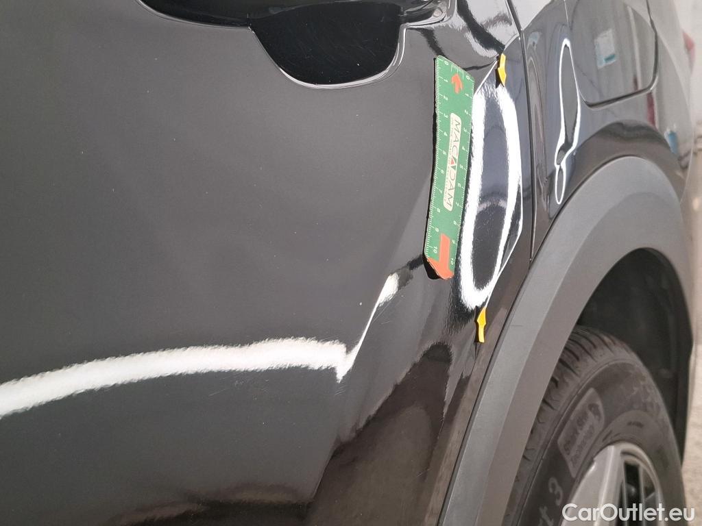  Citroen  C4 CITROEN  X / 2022 / 4P / Berline PureTech 130 S&S EAT8 Feel Pack #4