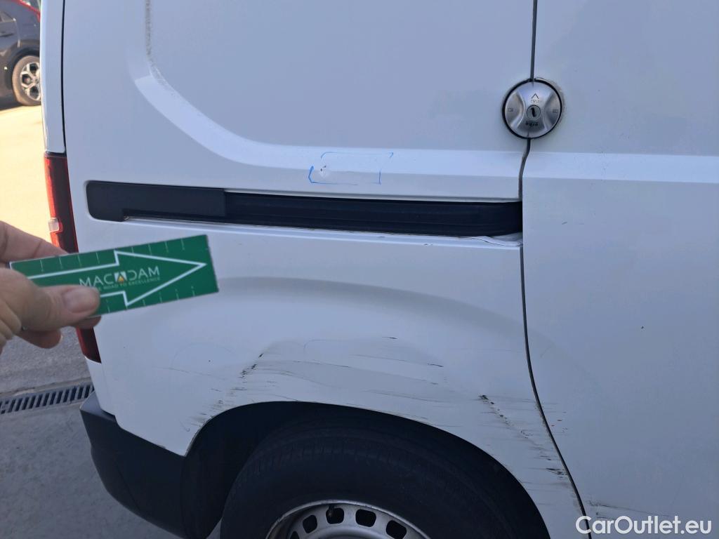  Opel  Combo OPEL  / 2018 / 3P / furgón derivado de turismo 1.5 TD 75kW (100CV) Express L H1 650kg #4