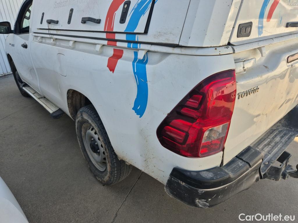  Toyota  Hilux TOYOTA  / 2016 / 2P / pickup 2.4 D-4D Cabina Sencilla GX #21