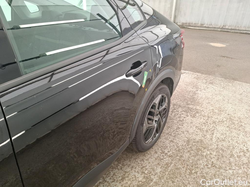  Citroen  C4 CITROEN  X / 2022 / 4P / Berline PureTech 130 S&S EAT8 Feel Pack #3