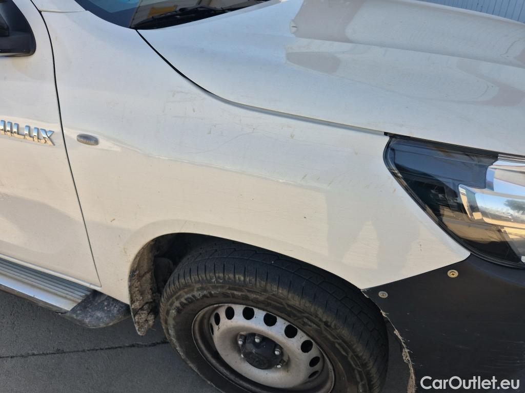 Toyota  Hilux TOYOTA  / 2016 / 2P / pickup 2.4 D-4D Cabina Sencilla GX #39