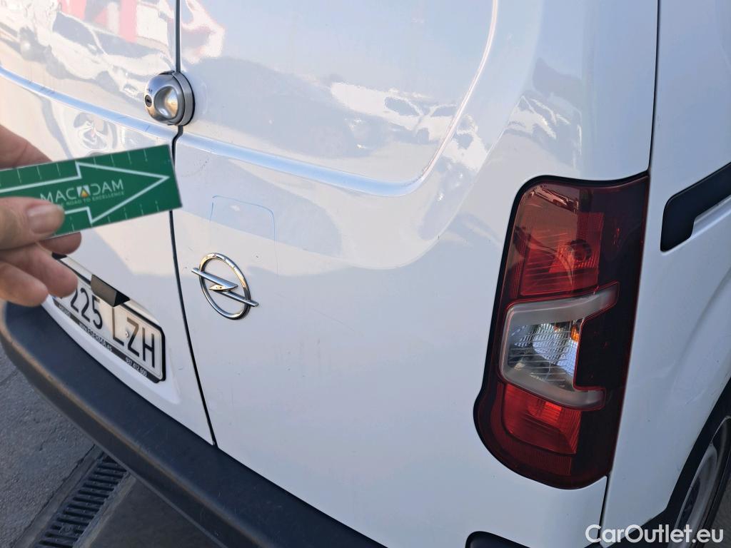  Opel  Combo OPEL  / 2018 / 3P / furgón derivado de turismo 1.5 TD 75kW (100CV) Express L H1 650kg #18