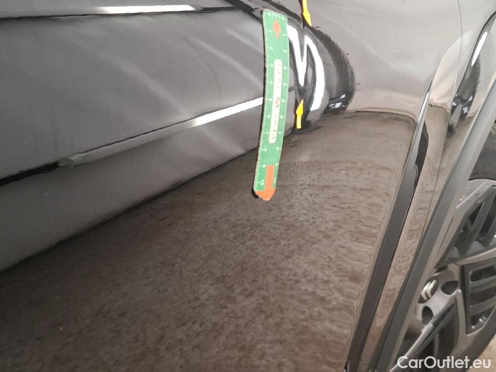  Citroen  C4 CITROEN  X / 2022 / 4P / Berline PureTech 130 S&S EAT8 Feel Pack #6