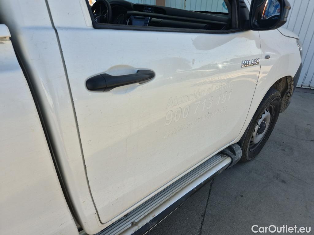  Toyota  Hilux TOYOTA  / 2016 / 2P / pickup 2.4 D-4D Cabina Sencilla GX #35