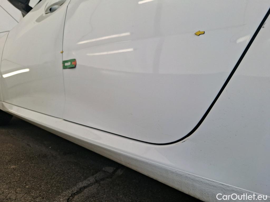  Peugeot  208  Active 1.2 PureTech 100CV BVM6 E6d #3