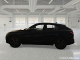  Alfa Romeo   STELVIO ALFA ROMEO / 2017 / 5P / SUV 2.2 TD 210 CV SPRINT AT8 Q4 #8