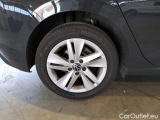  Volkswagen  Golf  VOLKSWAGEN / 2019 / 5P / BERLINA 2.0 TDI SCR 85KW LIFE DSG #18