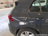  Volkswagen  Golf  VOLKSWAGEN / 2019 / 5P / BERLINA 2.0 TDI SCR 85KW LIFE DSG #56