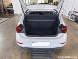  Volkswagen  Polo VOLKSWAGEN  / 2021 / 5P / BERLINA 1.0 TSI STYLE #7