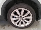  Volkswagen  T-ROC VOLKSWAGEN  / 2017 / 5P / SUV 1.5 TSI ACT ADVANCED BMT DSG #17