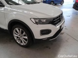  Volkswagen  T-ROC VOLKSWAGEN  / 2017 / 5P / SUV 1.5 TSI ACT ADVANCED BMT DSG #35