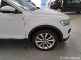  Volkswagen  T-ROC VOLKSWAGEN  / 2017 / 5P / SUV 1.5 TSI ACT ADVANCED BMT DSG #39