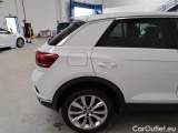  Volkswagen  T-ROC VOLKSWAGEN  / 2017 / 5P / SUV 1.5 TSI ACT ADVANCED BMT DSG #57