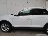  Volkswagen  T-ROC VOLKSWAGEN  / 2017 / 5P / SUV 1.5 TSI ACT ADVANCED BMT DSG #76