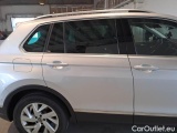  Volkswagen  Tiguan VOLKSWAGEN  / 2020 / 5P / SUV 2.0 TDI SCR 110KW ELEGANCE DSG #42