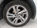  Volkswagen  Tiguan VOLKSWAGEN  / 2020 / 5P / SUV 2.0 TDI SCR 110KWR-LINE DSG #53