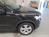  Volvo  XC 40 VOLVO XC40 / 2017 / 5P / SUV B4 AWD AUTOMATICO MOMENTUM PRO #35