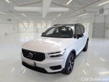 Volvo XC 40 VOLVO XC40 / 2017 / 5P / SUV T3 AUTOMATICO R-DESIGN