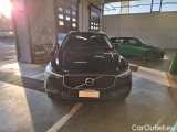  Volvo  XC60 VOLVO  / 2017 / 5P / SUV B4 AUTOMATICO MOMENTUM #8