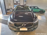 Volvo  XC60 VOLVO  / 2017 / 5P / SUV B4 AUTOMATICO MOMENTUM #26