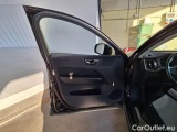  Volvo  XC60 VOLVO  / 2017 / 5P / SUV B4 AUTOMATICO MOMENTUM #106