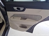  Volvo  XC60 VOLVO  / 2021 / 5P / SUV B4 D AWD AUTOMATICO CORE #50