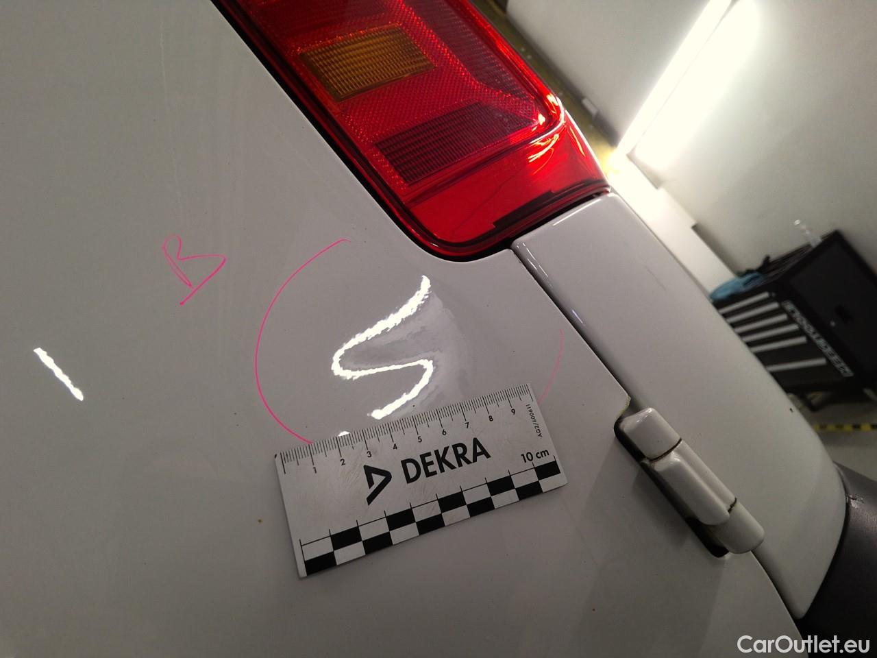  Volkswagen  Caddy  TDI 75 Maxi #9